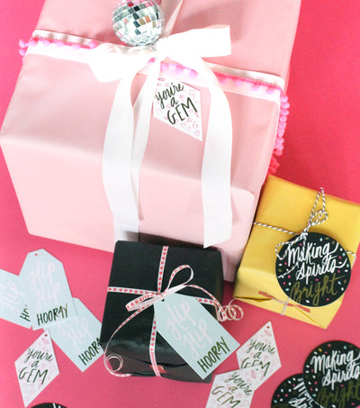 making spirits bright gift tags - Thimblepress